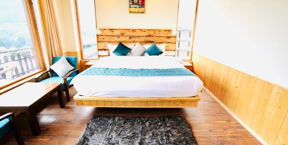 Манали: The Genial Mount, Manali