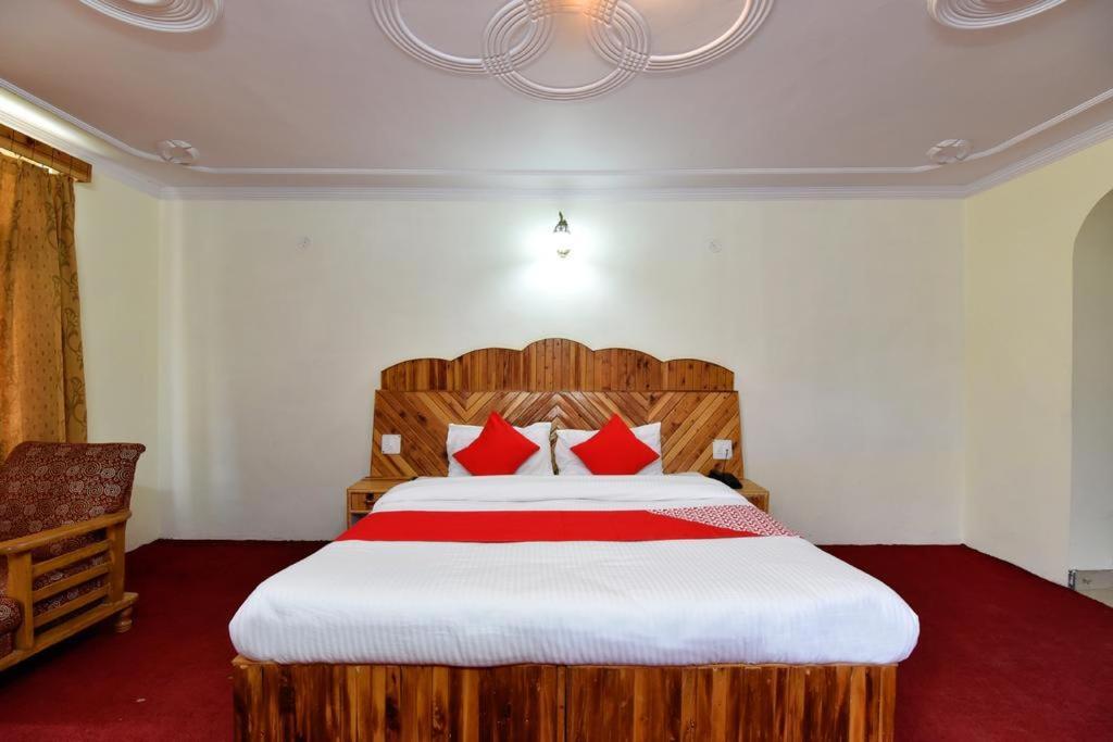 Манали: Red Rose Cottages Manali