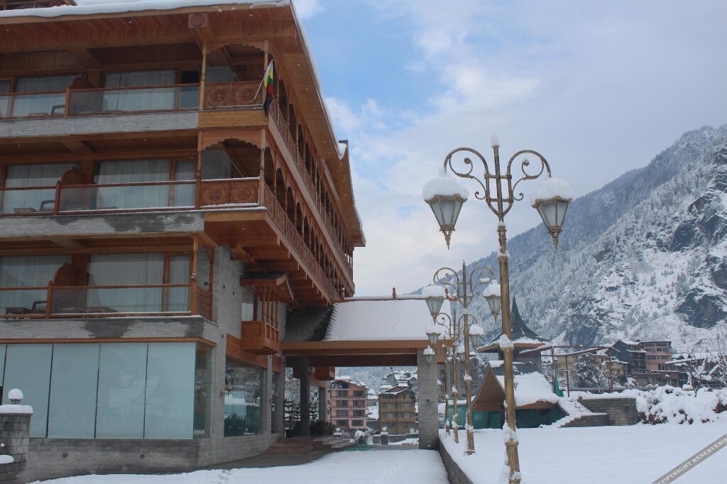 Манали: Tiaraa Hotels & Resorts - A Luxury Resort Manali