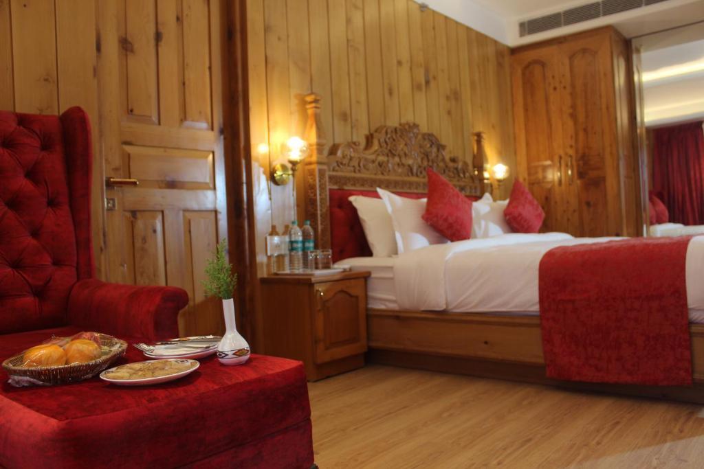 Манали: Tiaraa Hotels & Resorts - A Luxury Resort Manali
