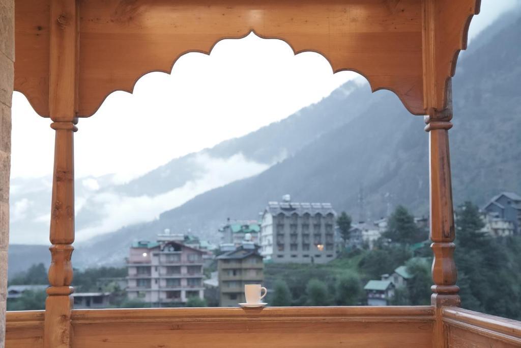 Манали: Tiaraa Hotels & Resorts - A Luxury Resort Manali