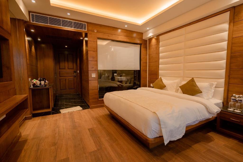 Манали: Tiaraa Hotels & Resorts - A Luxury Resort Manali
