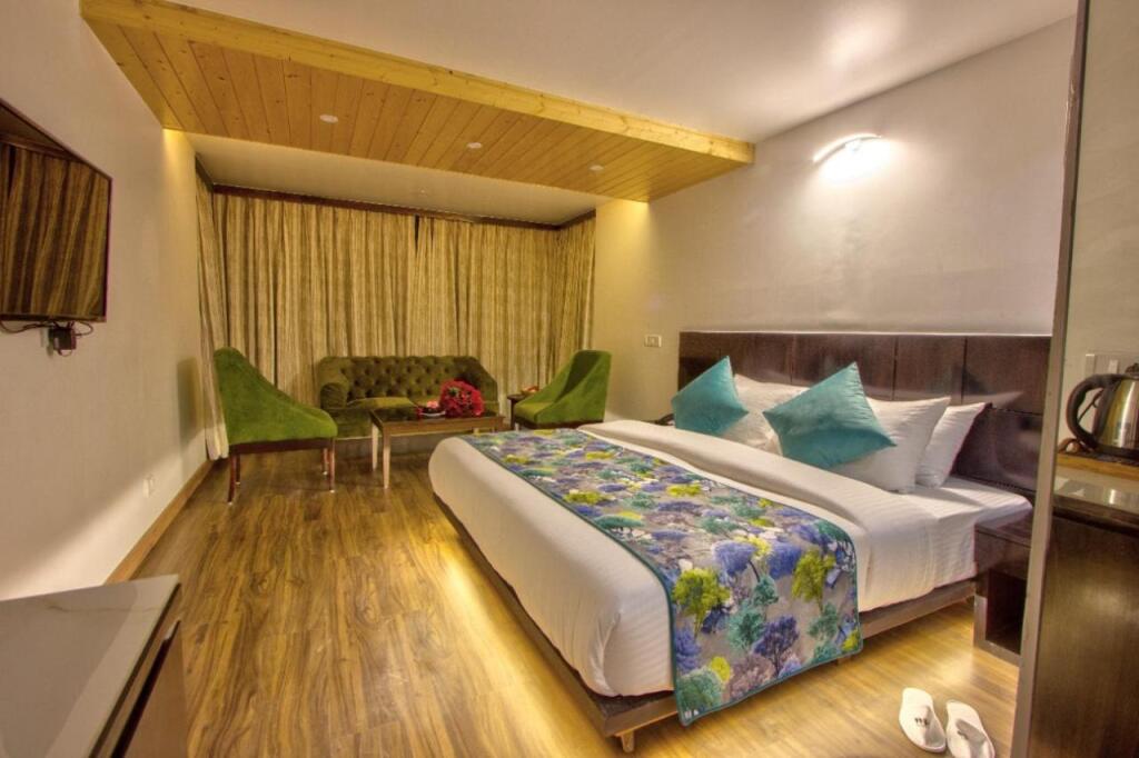 Манали: Woodrock Luxury Botique Hotel