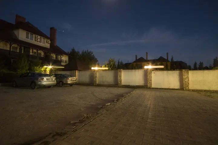 Оленевка: Гостиничный комплекс Смерекова Хата Крым