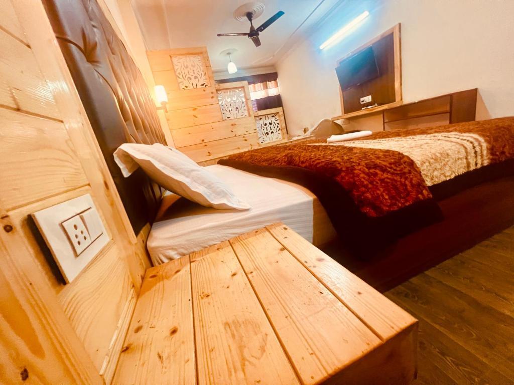 Манали: Wooib Hotels