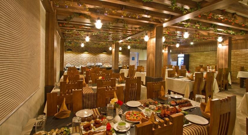 Манали: Zip by Spree Hotels Avishi Greens