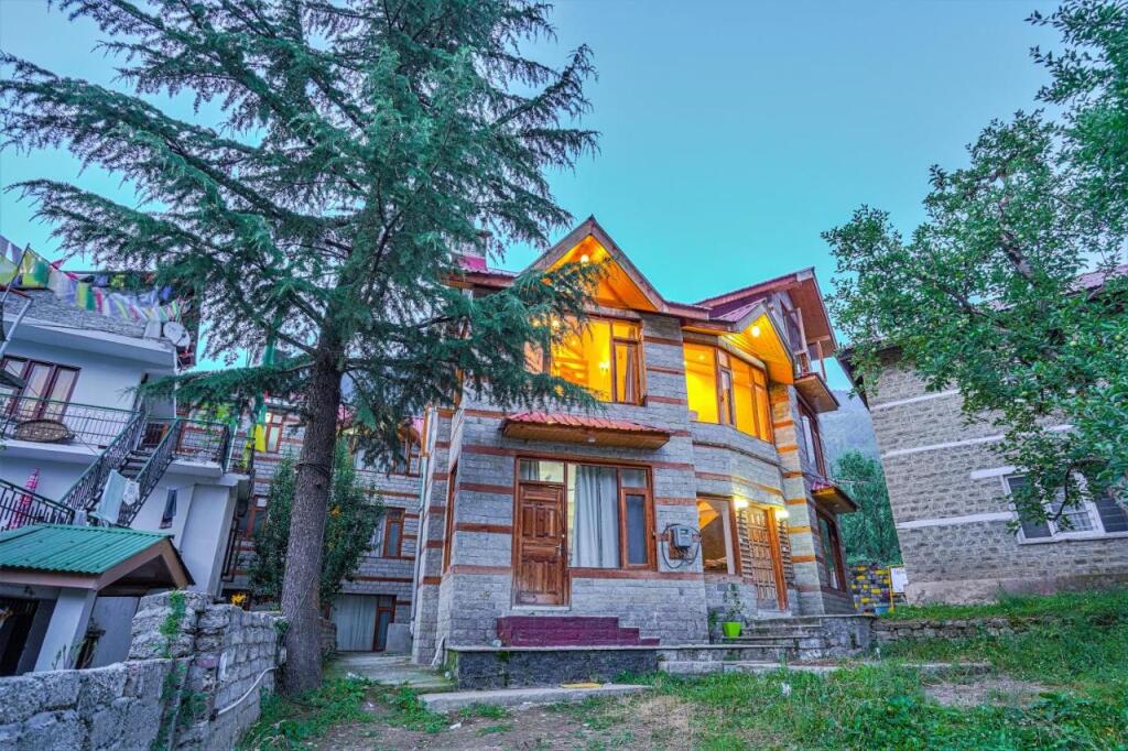 Манали: Balvenie Cottage by Dumnu Homes