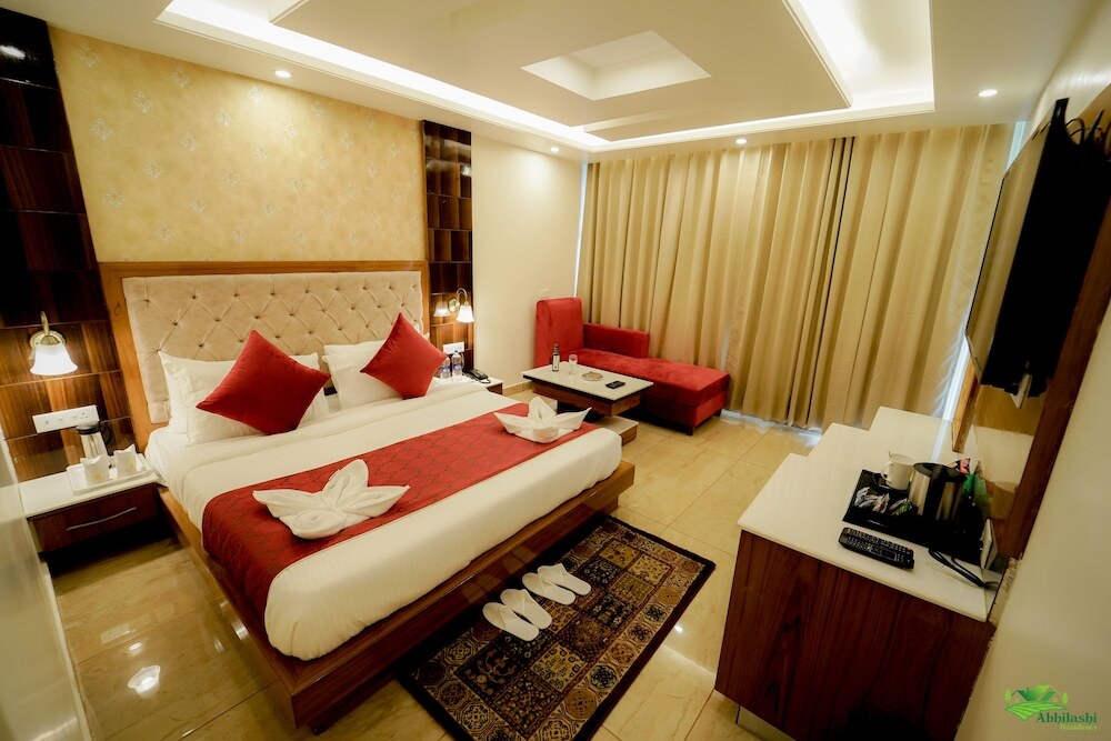 Манали: Abhilashi Residency & Spa Manali