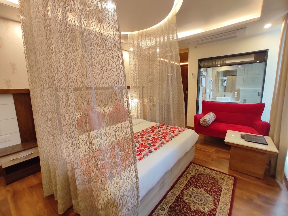 Манали: Abhilashi Residency & Spa Manali