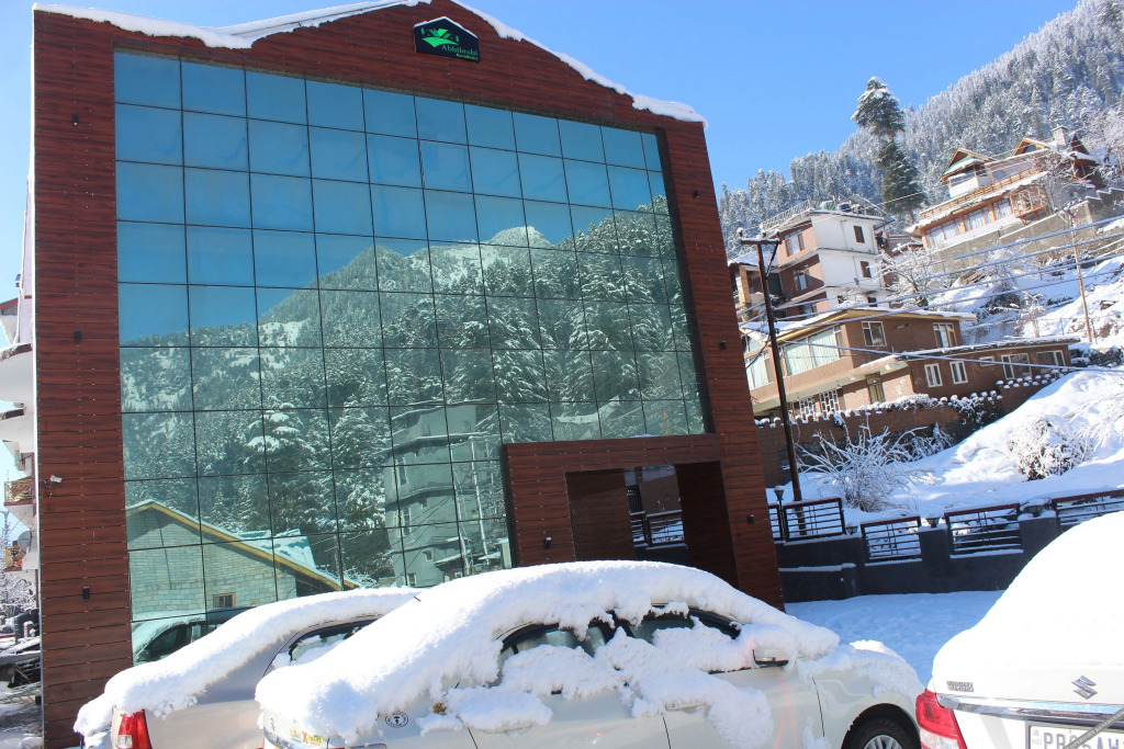 Манали: Abhilashi Residency & Spa Manali