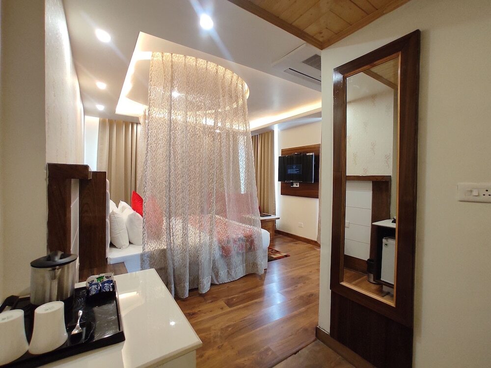 Манали: Abhilashi Residency & Spa Manali