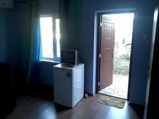 Заозерное: Guest House Avalon