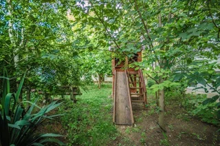 Заозерное: Guest House Avalon