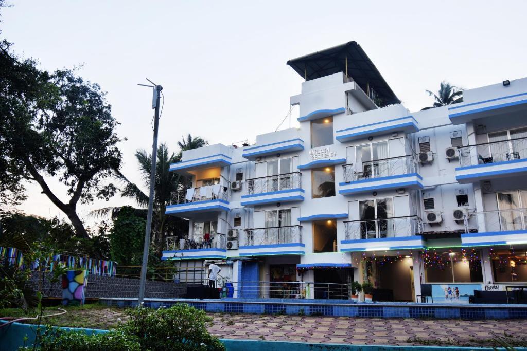 Калангут: Gulmohar Beach Resort And Cottages