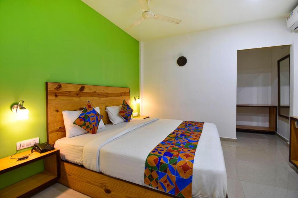 Калангут: Gulmohar Beach Resort And Cottages