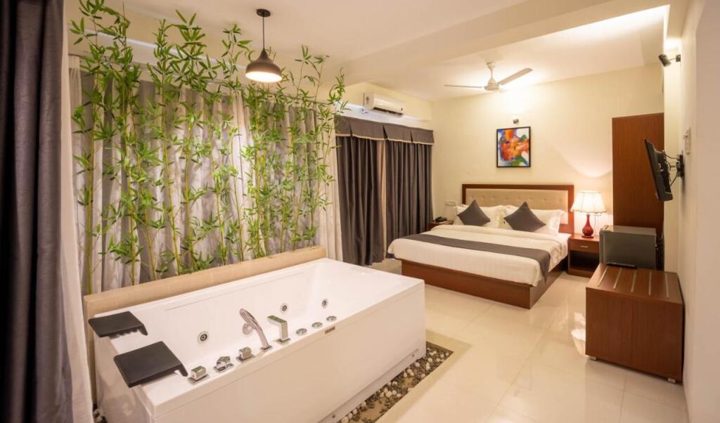 Анджуна: Hotel Reemz Beach Heaven , Anjuna