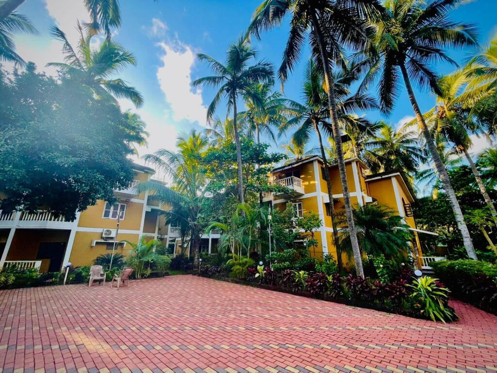 Калангут: Lushy Days Palm Resort