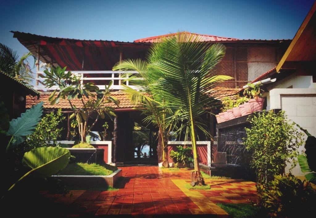 Арамбол: Maitree Resort
