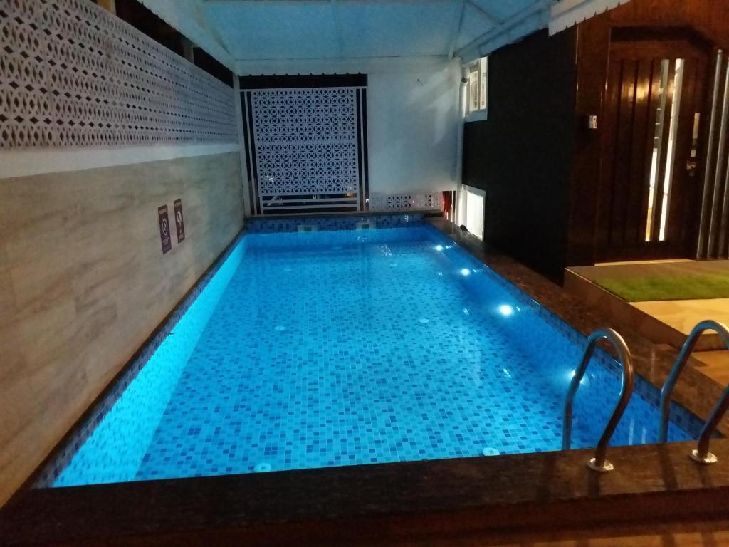 Альто-де-Порворим: ROSASTAYS North Goa Rosa Kuber Mandovi