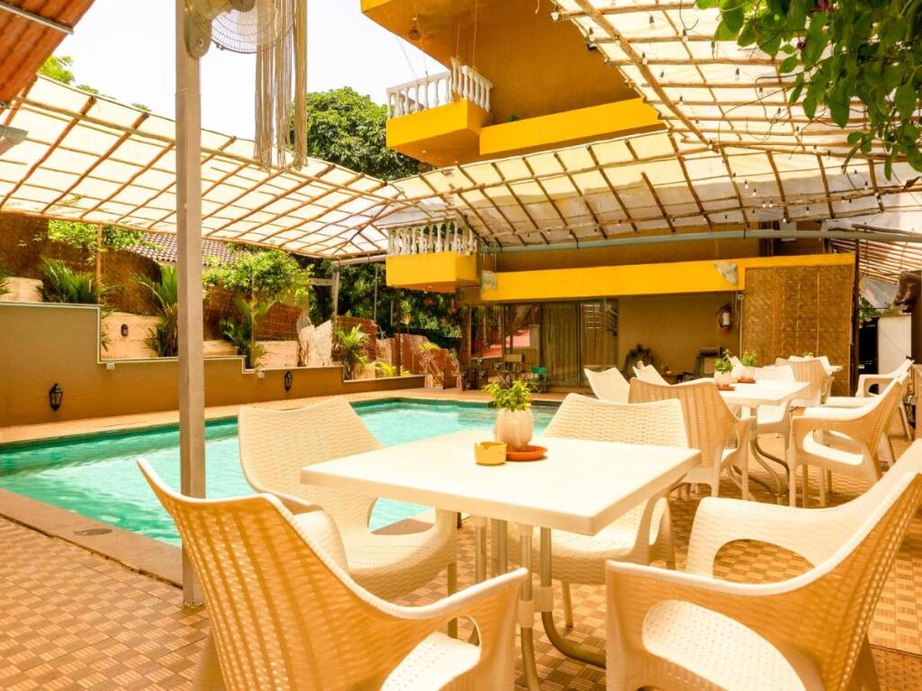 Анджуна: Verandah Goa