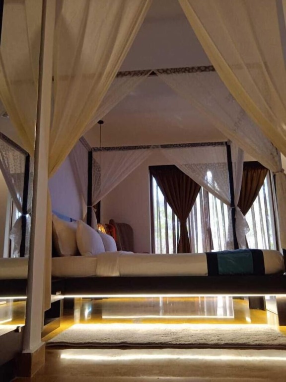 Анджуна: Verandah Goa