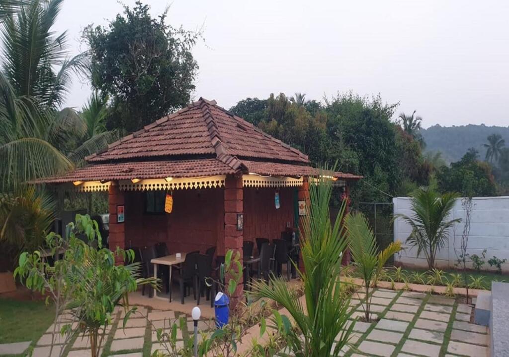 Арамбол: White Truffle Resort