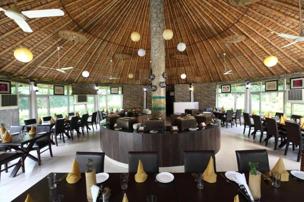 Наинитал: Click Resort Corbett Tiger Den