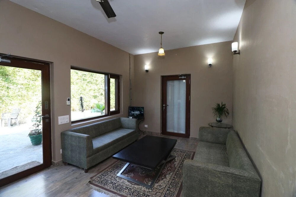 Наинитал: Corbett Comfort Lodge
