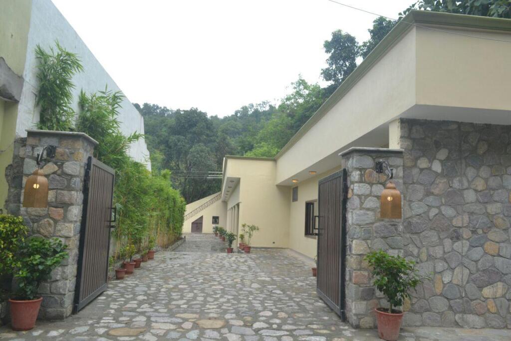 Наинитал: Corbett Comfort Lodge