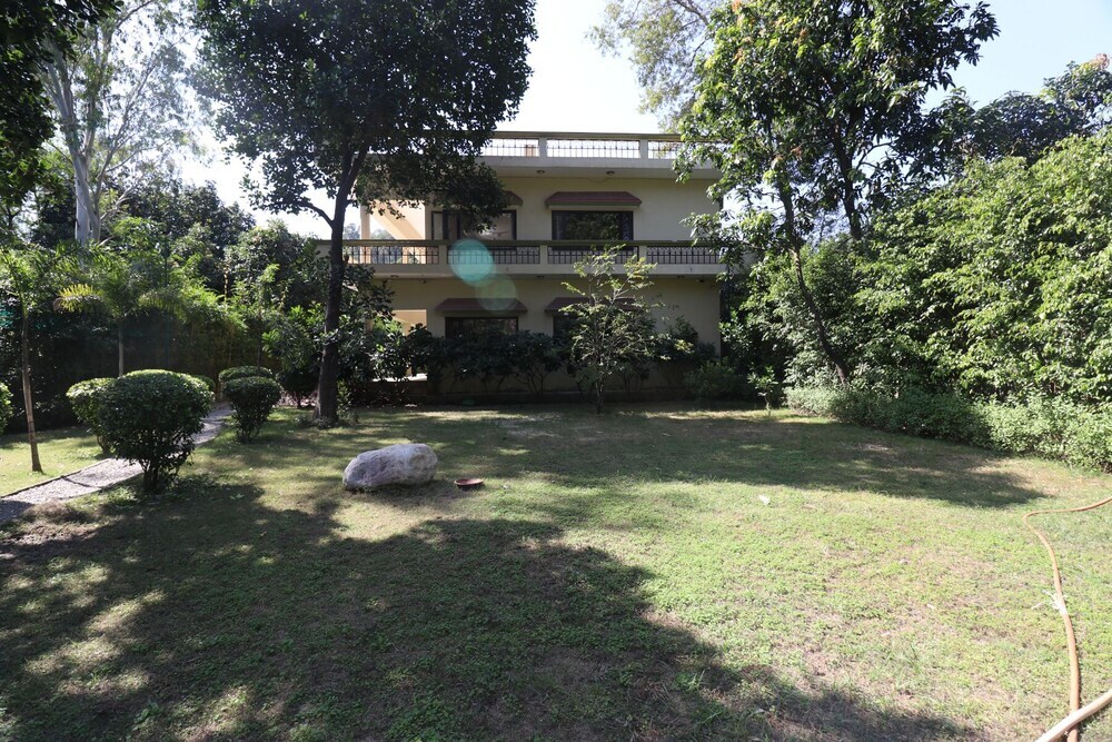 Наинитал: Corbett Comfort Lodge