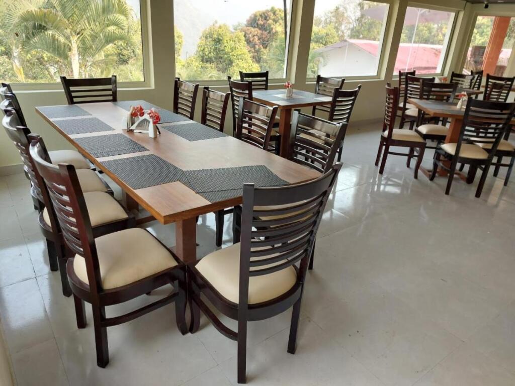 Наинитал: River View Resort Dolmar
