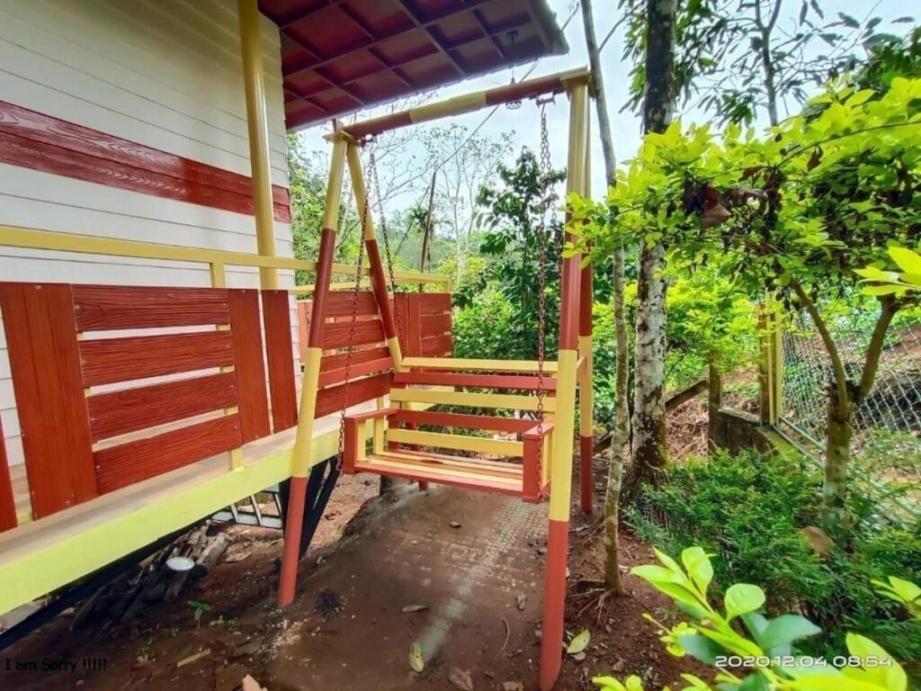 Муннар: Chalona Jungle Eco Stay