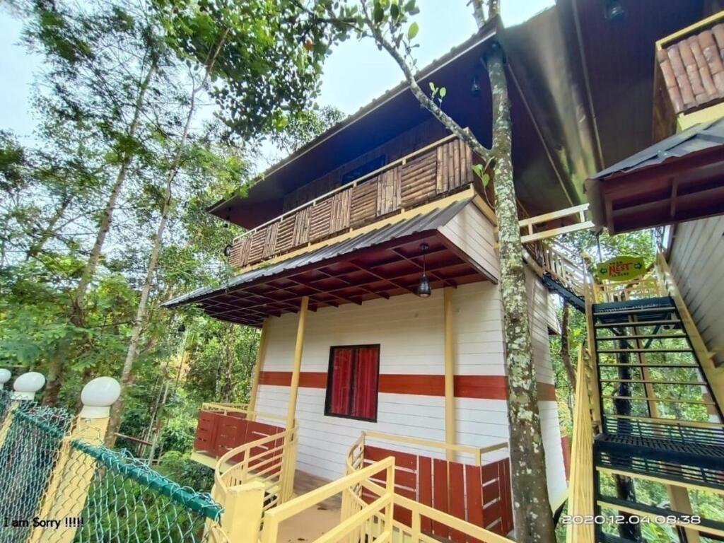 Муннар: Chalona Jungle Eco Stay