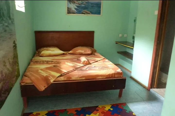 Заозерное: Viktoriya Guest House