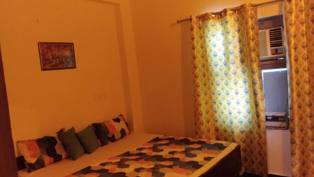 Фаридабад: OYO Yuvraj Palace