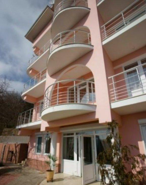 Алушта: Villa Angelina