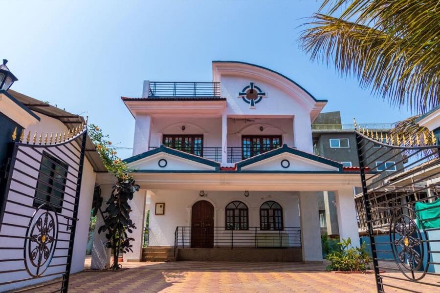 Нерул: Villa Ziba