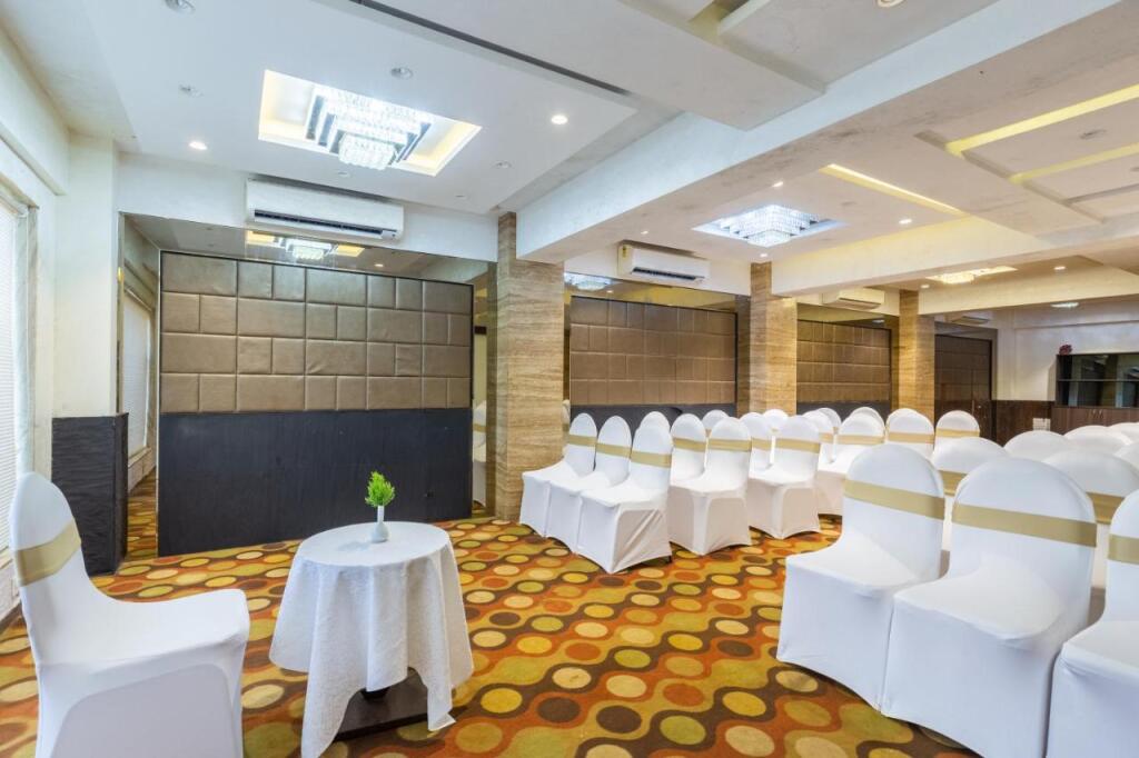 Калангут: Amara Grand Inn Calangute