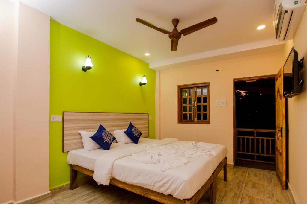 Арамбол: Отель TP Beach Resort