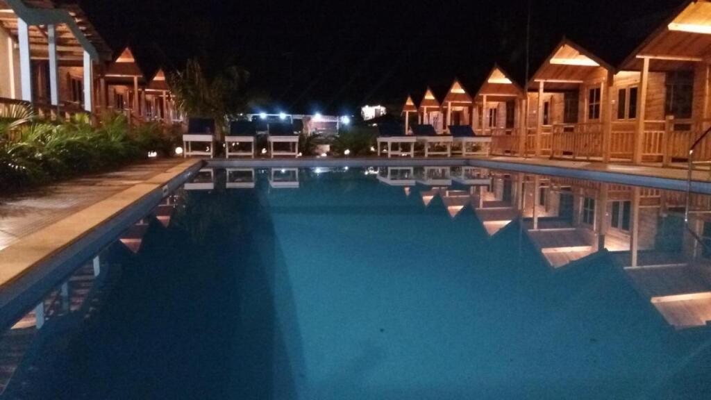 Арамбол: Отель TP Beach Resort