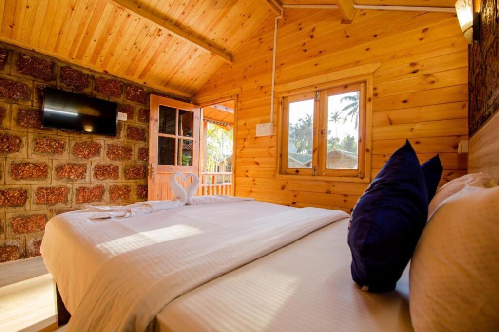 Арамбол: Отель TP Beach Resort