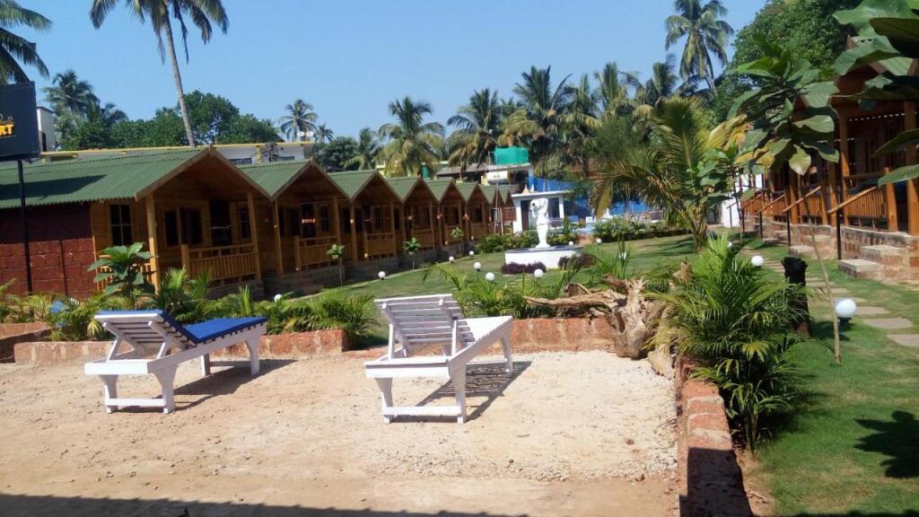 Арамбол: Отель TP Beach Resort