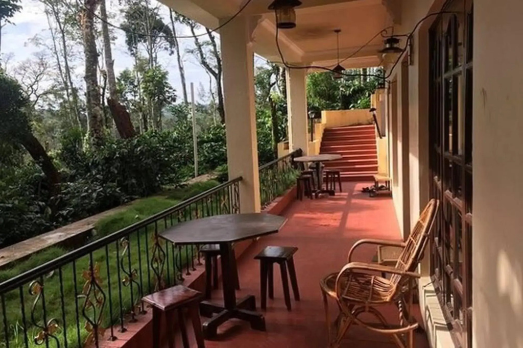 Кушалнагар: Green Nest Plantation Stay