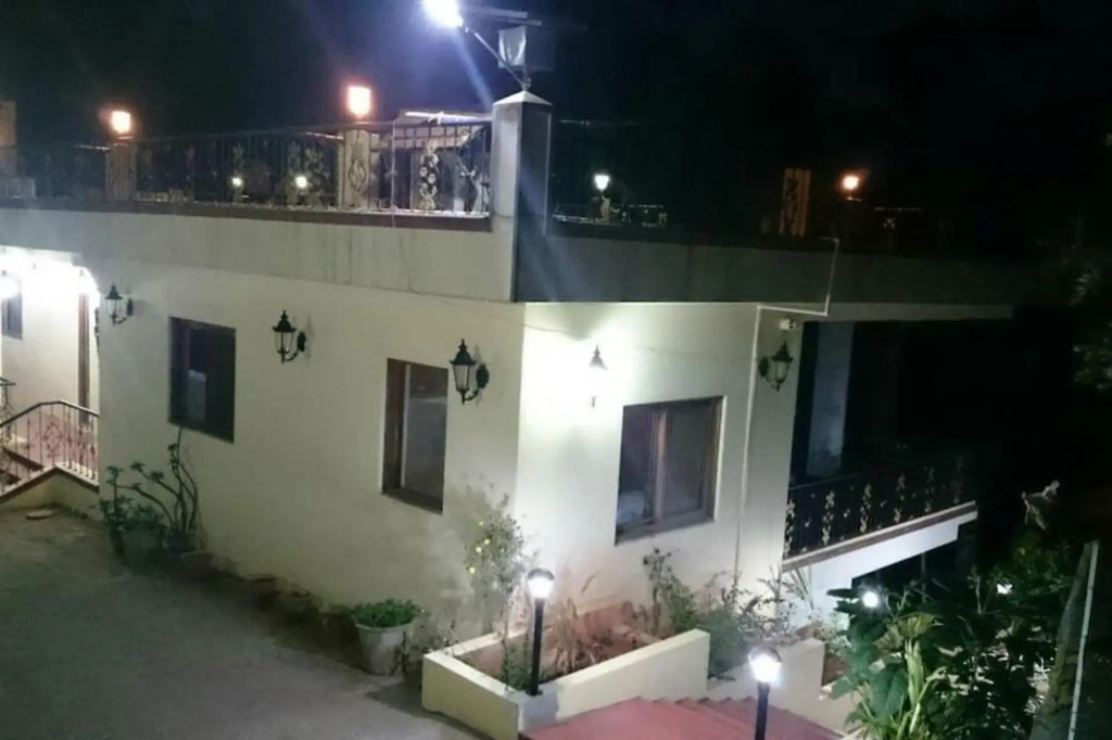 Кушалнагар: Green Nest Plantation Stay