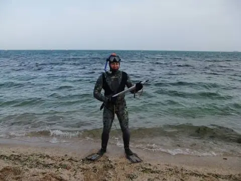 Феодосия: Эллинг Бриз