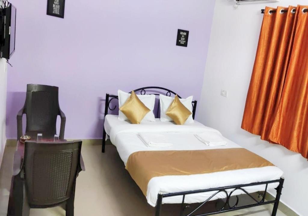 Калангут: Calangute Inn