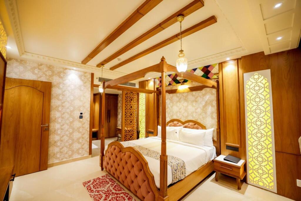 Мангалур: AJ Grand Hotel