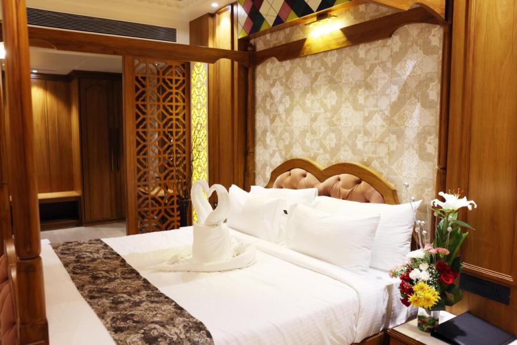 Мангалур: AJ Grand Hotel