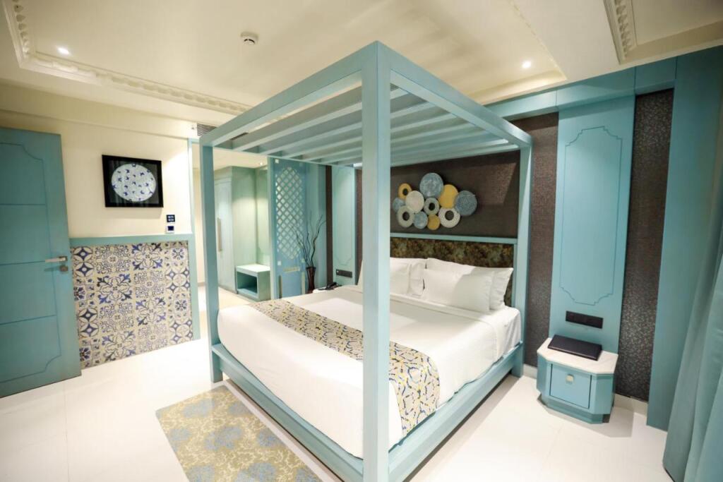 Мангалур: AJ Grand Hotel