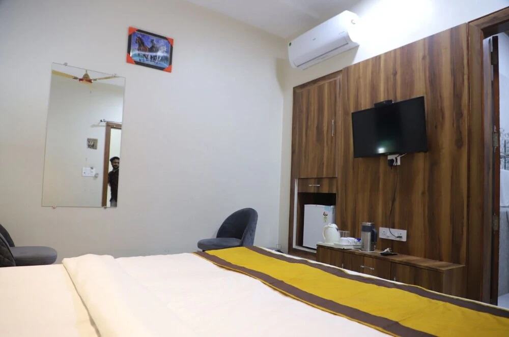 Матхура: Hotel Virasat Palace
